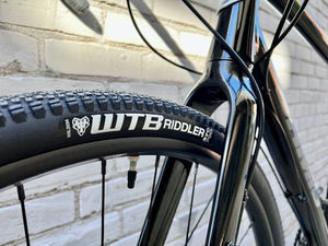 Jamis Gravel Adventure Jamis Renegade A1