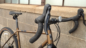 Jamis Gravel Adventure Jamis Renegade S2