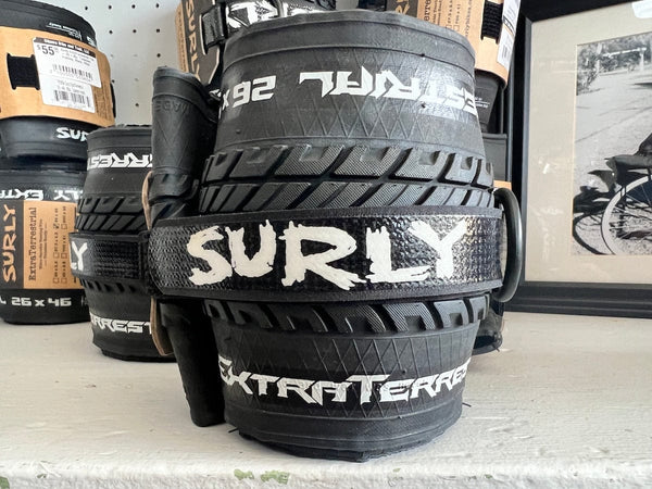 Surly ExtraTerrestrial Tire - 26 x 46c, Tubeless, Folding, Black, 60tpi