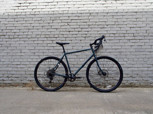 Bombtrack Gravel Adventure Pre-owned Bombtrack Arise SG Apex Size 54
