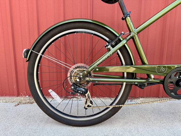 Electra Used Bikes Pre-Owned Electra Townie 7D Step-Over With Fenders and Dyno Lights