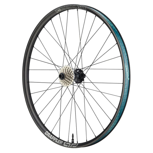 E*thirteen Grappler Sidekick Flux Carbon DH R 29" 12x148  