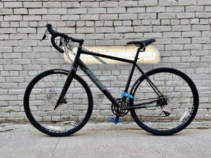 Jamis Gravel Adventure Jamis Renegade A1