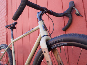 Jamis Gravel Adventure Jamis Renegade S2 Apex (Copy)