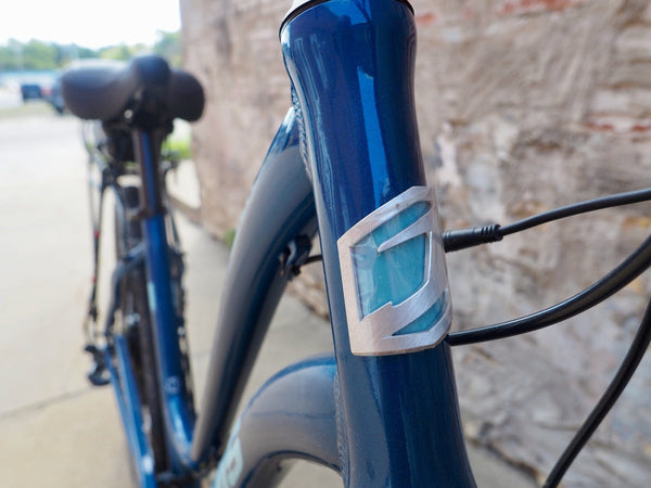 Jamis Used Bikes Pre-Owned Jamis Hudson E2 Deep Blue Size 18