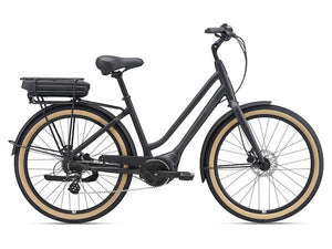 Momentum e-Bikes Giant Momentum LaFree E+ 20MPH M Anthracite