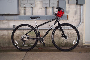Surly Gravel Adventure Black / Medium Surly Bridge Club 700c