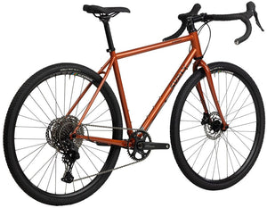 Surly Gravel Adventure Surly Straggler CUES
