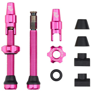 Wolf Tooth Tubeless Valves 44Mm / Pink Wolf Tooth Tubeless Clik Valve Stem Kit
